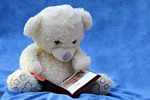 Read more about the article How Is Reading Improving your Financial Success