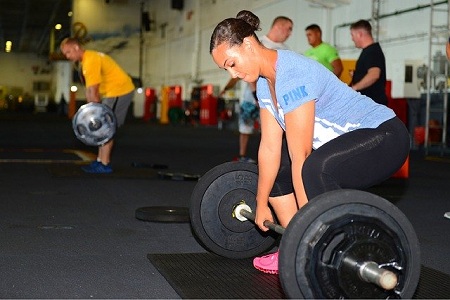 Read more about the article Lifting Weights to Tighten the Skin
